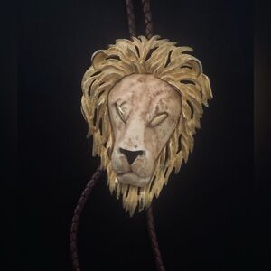 #28 Vintage Luca Razza Lion Head Bolo Necklace- Unsigned